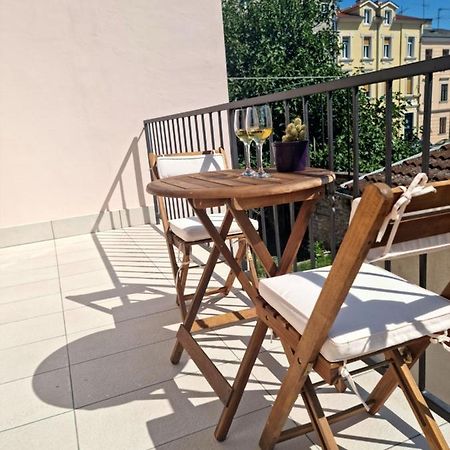 PUY Central Studio Apartment מראה חיצוני תמונה