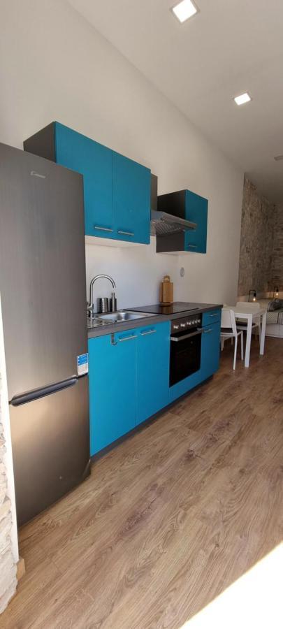 PUY Central Studio Apartment מראה חיצוני תמונה